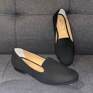 Worn once Me Too Yalec suede loafer